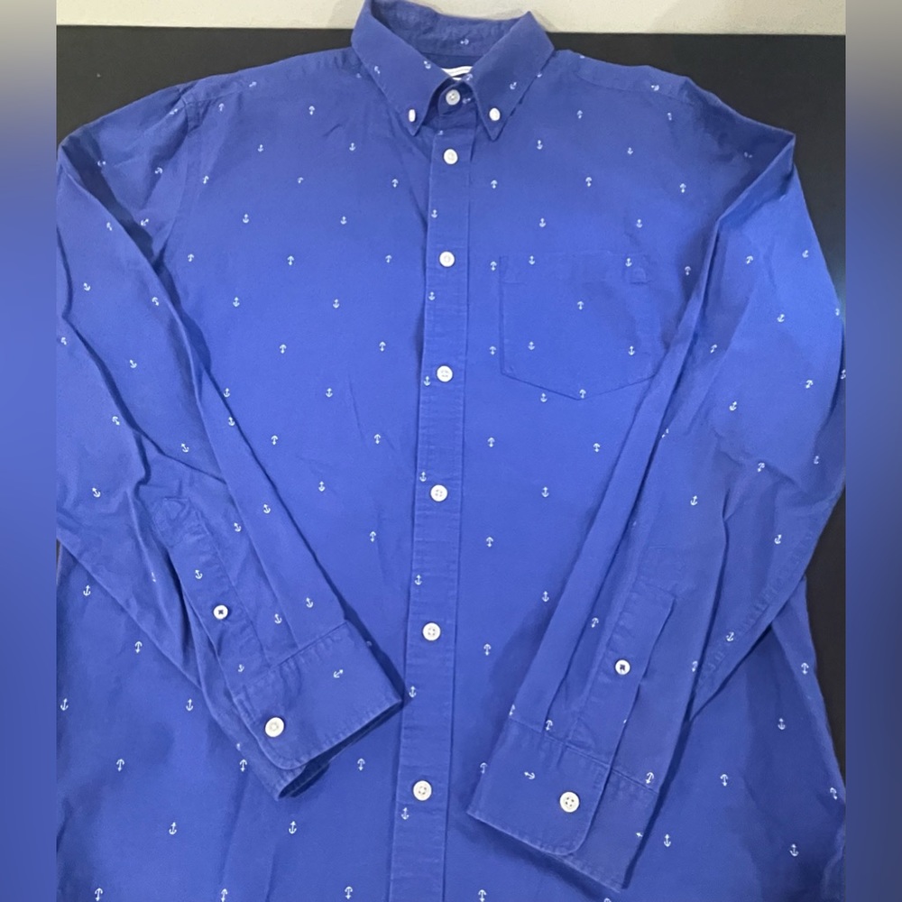 Old Navy 100% Cotton  *Excellent Cond* Classic Nautical Buttondown. Size M